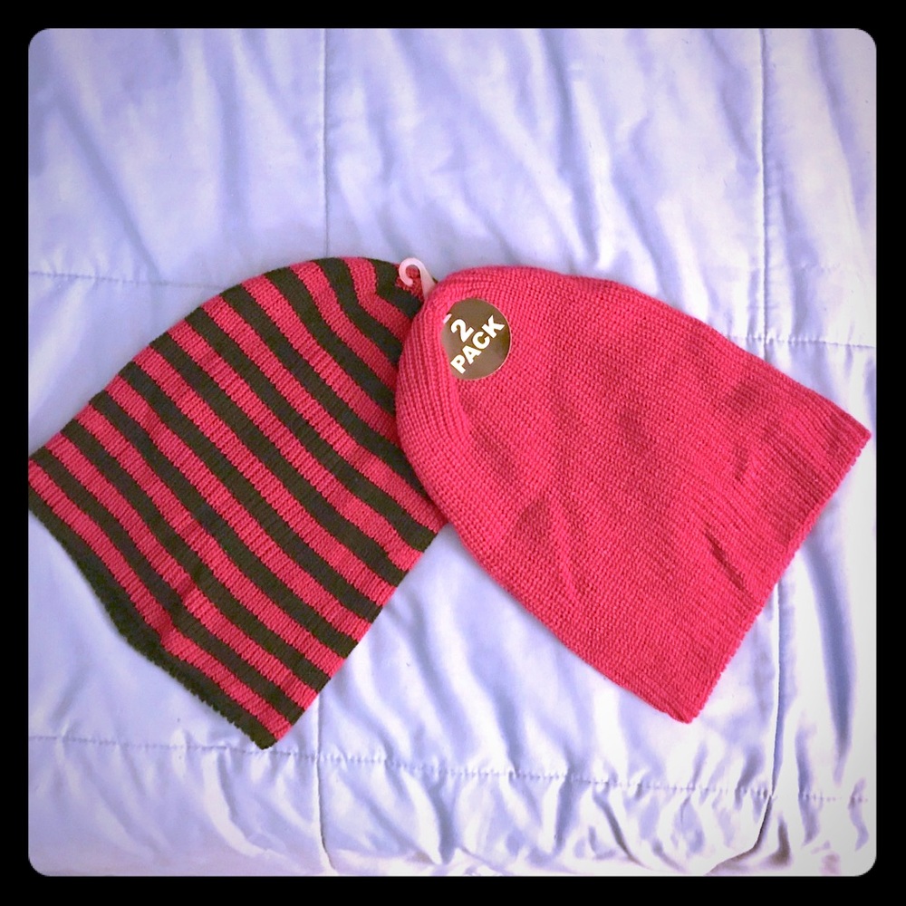 Magenta & black solid & striped hats
